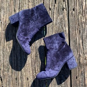 UNISA Navy Blue Fabric Embroidered Ankle Boots 7